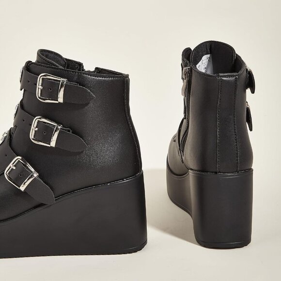 🆕 Platform Chunky Ankle Boots - Women Black Polyurethane Rave Goth Booties - Picture 8 of 10